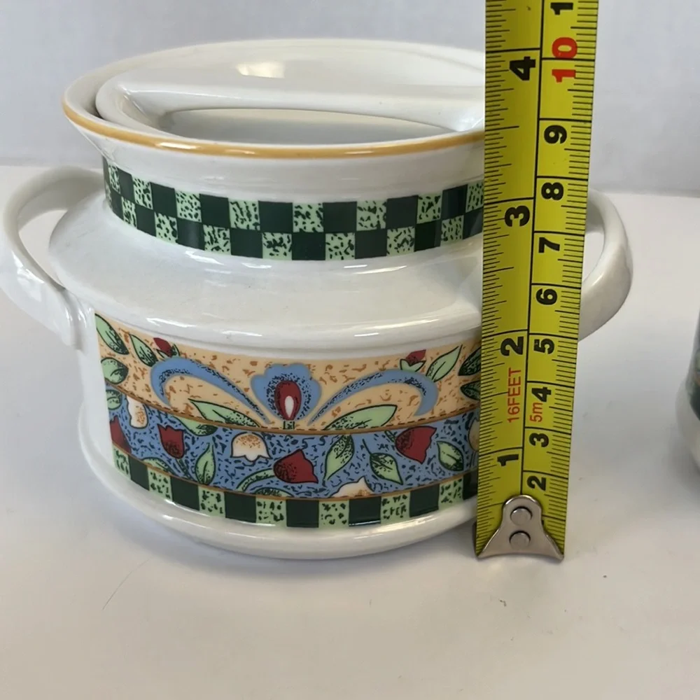 Tienshan Lancaster Tulips Creamer and Sugar Set